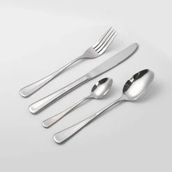 Smith & Nobel Marcus 32 Piece Cutlery Set