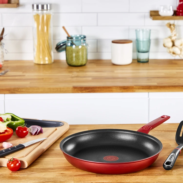 Tefal Daily Chef Red Induction Non-Stick Frypan 30cm - Image 5